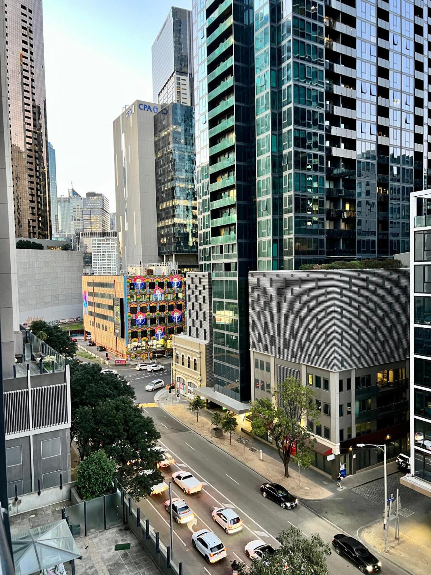 Readyset Apartments At Sentinel Melbourne Bagian luar foto