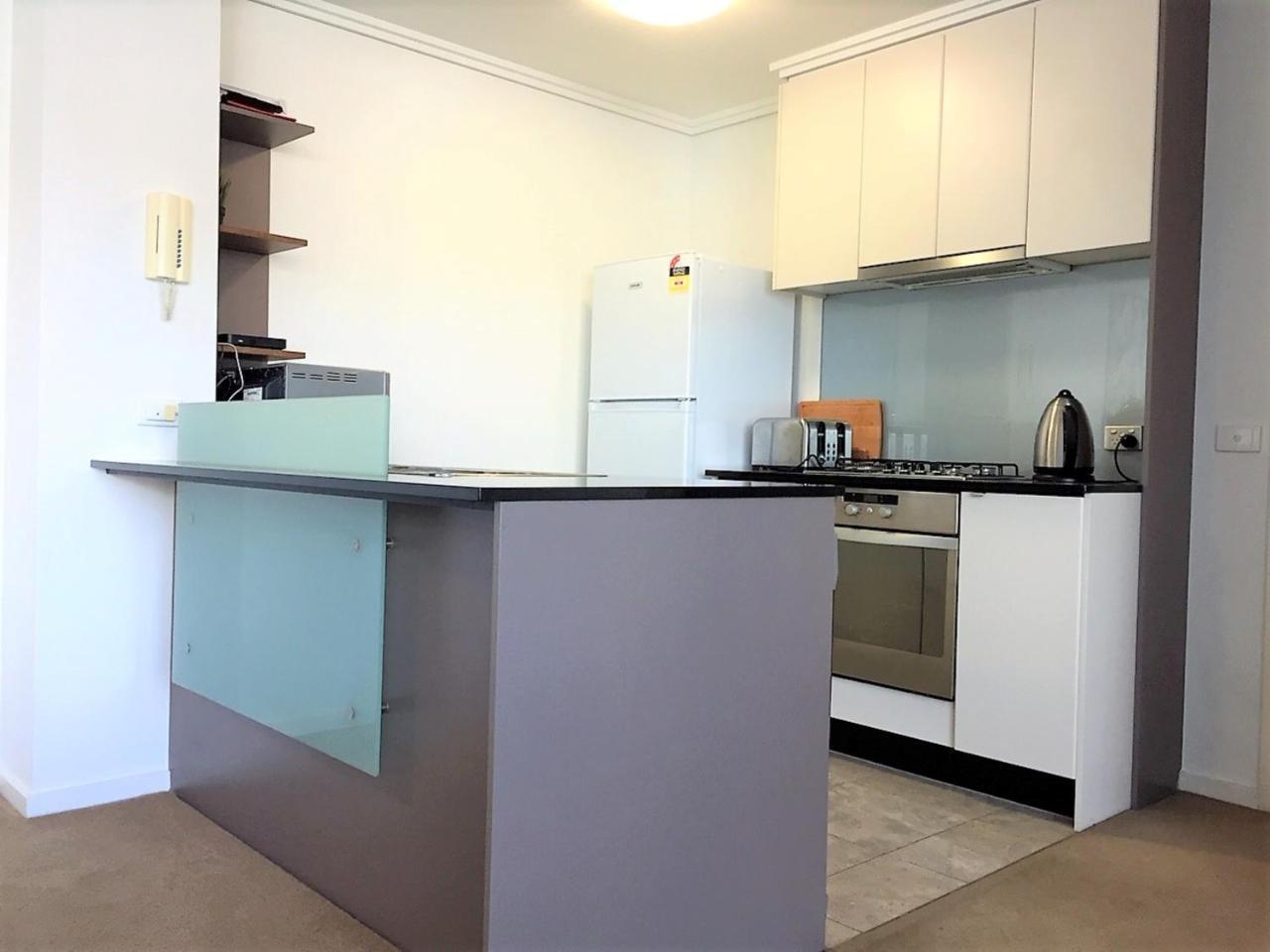 Readyset Apartments At Sentinel Melbourne Bagian luar foto